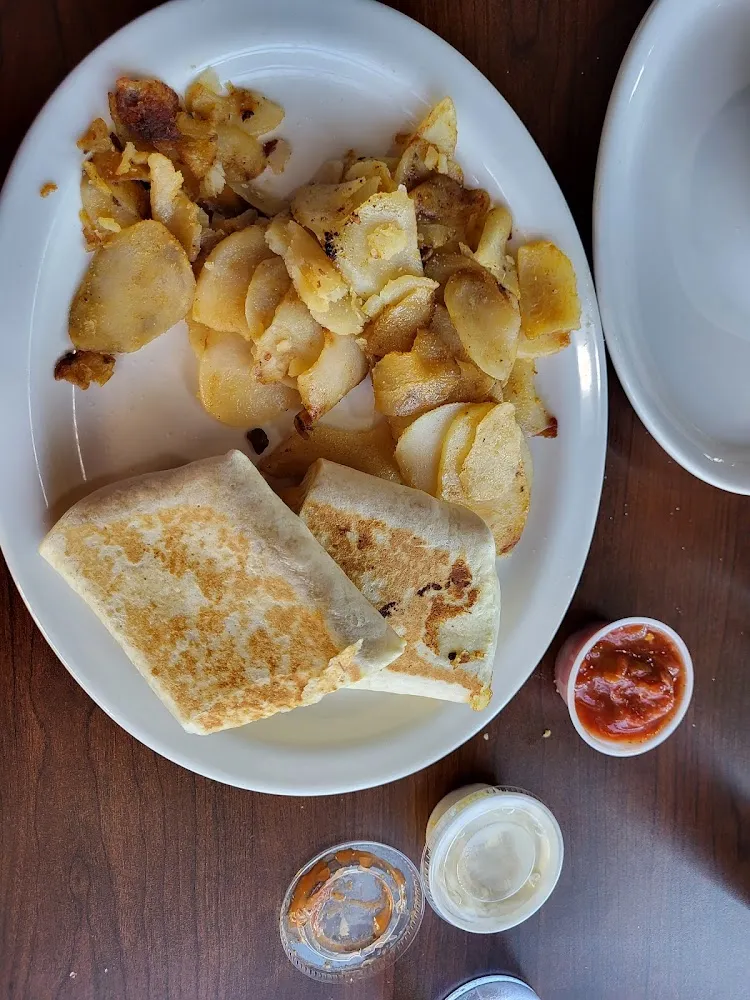 Breakfast Burrito with Fried Potatoes